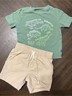 Dino shorts and shirt
